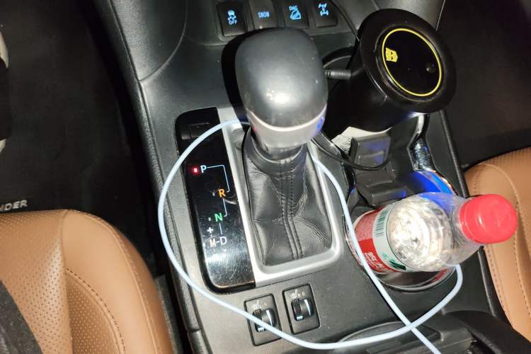 Used Toyota Highlander 2018 2.0T Four-Wheel Drive Knight Edition 7 Seats China VI Standard
