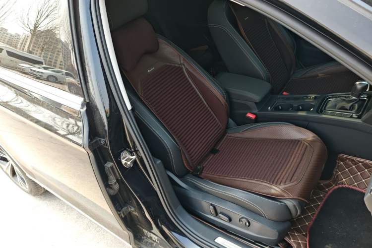 Used Volkswagen Magotan 2020 330TSI DSG Luxury Edition