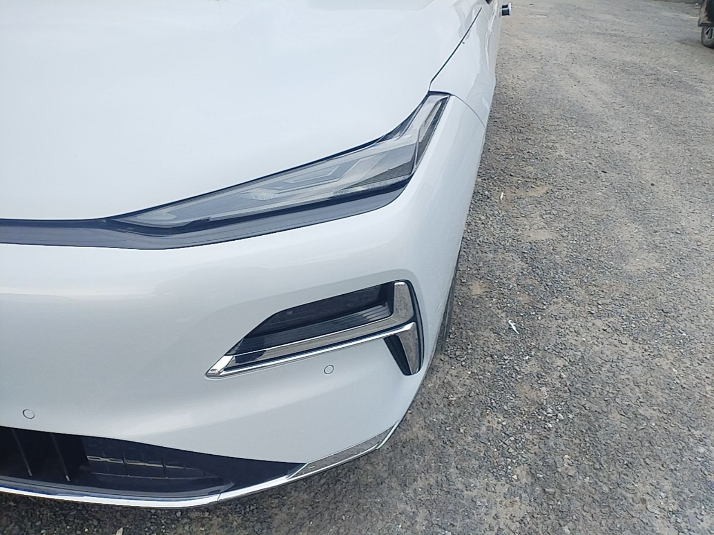 Geely Galaxy 8 2025 130km EM-i Deluxe Edition — снимка 8