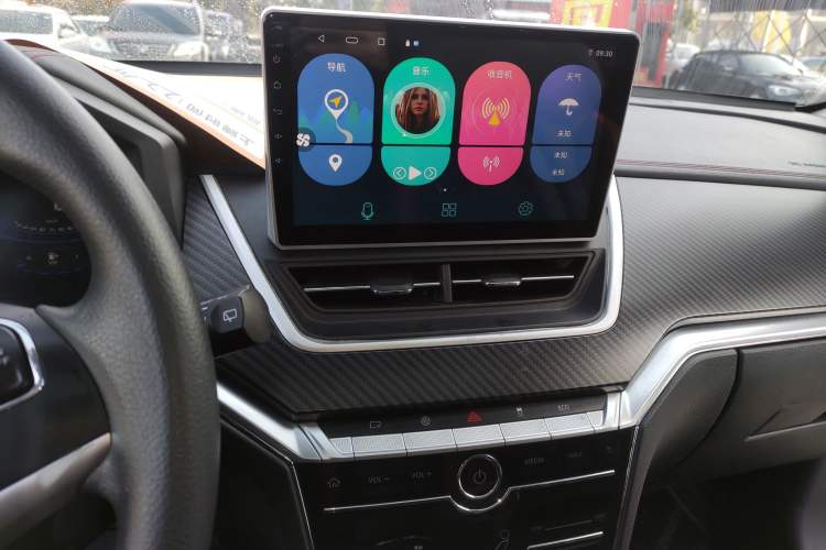 Used Venucia T60 2020 1.6L CVT Smart Drive Version China VI Standard
