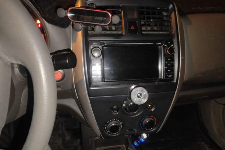 Used Nissan Sunny 2016 1.5XE Manual Leading Edition
