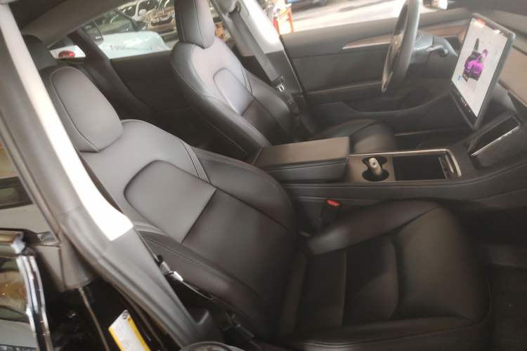 Used Tesla Model 3 2022 Rear-Wheel-Drive Version
