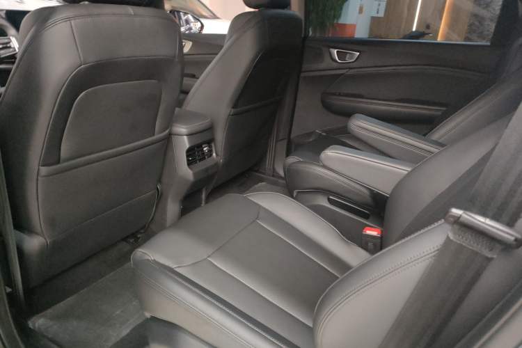 Used Wuling Jiachen 2022 1.5L Manual Comfort Edition
