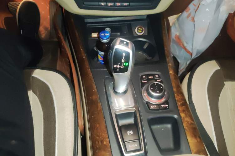 Used BMW X5 2011 xDrive35i Leading Model