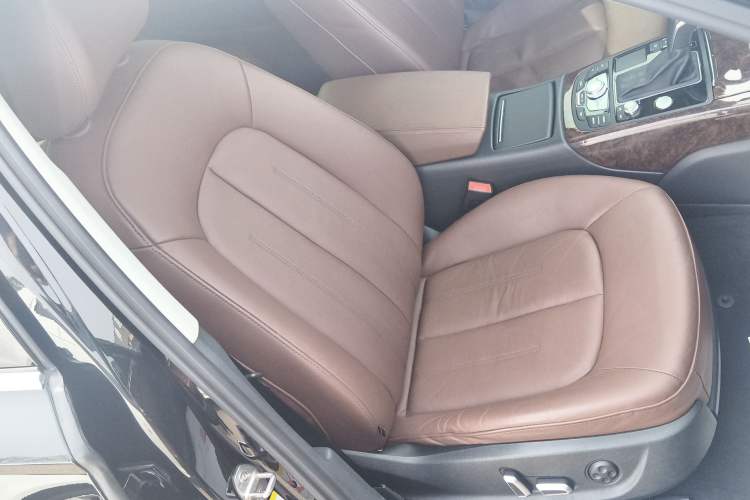 Used Audi A6L 2018 30th Anniversary Edition 35 TFSI Fashion Model