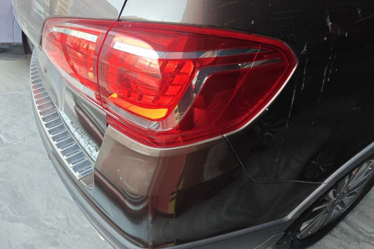 Used Haval H6 2015 Sport Edition 1.5T Automatic Two-Wheel Drive Luxury Model