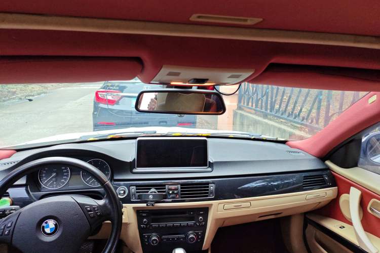 Used BMW 3 Series 2012 318i Leading Model
