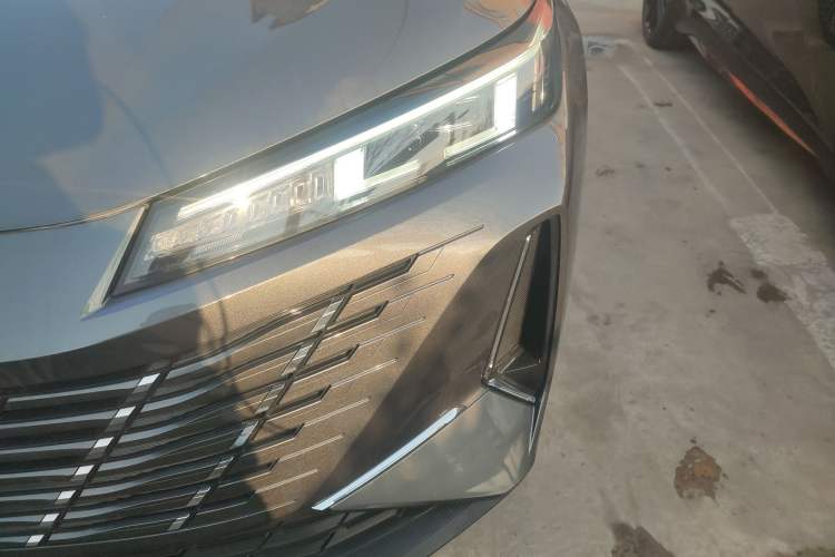 Used Changan Eado PHEV 2025 Smart New Blue Whale 145KM Battleship Edition