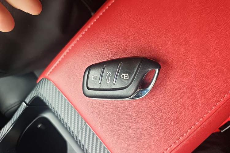 Used MG 5 2022 180 DVVT CVT Youth Luxury Edition Vehicle Key