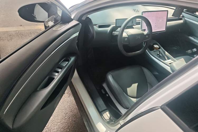 Used XPeng MONA M03 2024 620 with Ultra-Long Range