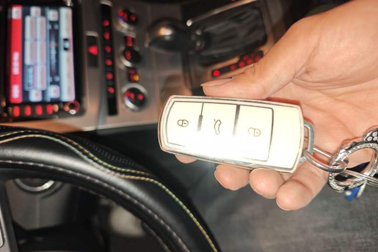 Used Volkswagen FAW-Volkswagen CC 2015 1.8TSI Luxury Model Vehicle Key