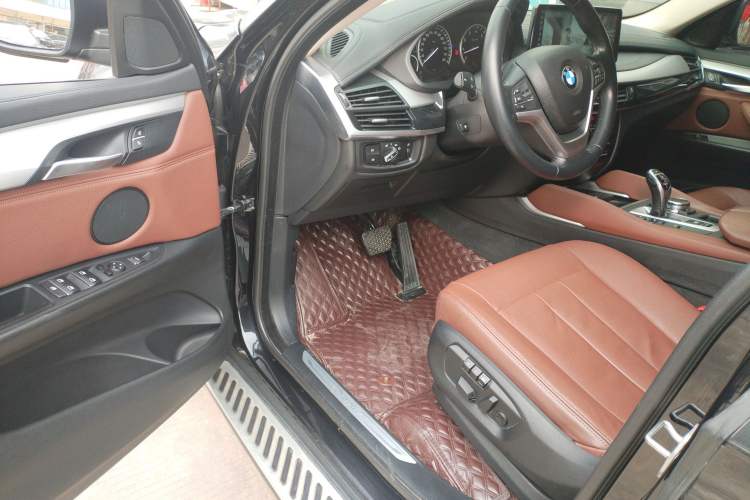 Used BMW X6 2015 xDrive35i Leading Model
