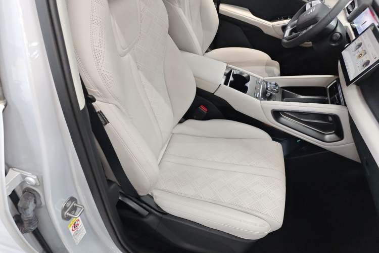 Used BYD Yuan UP 2024 401 km Active Version