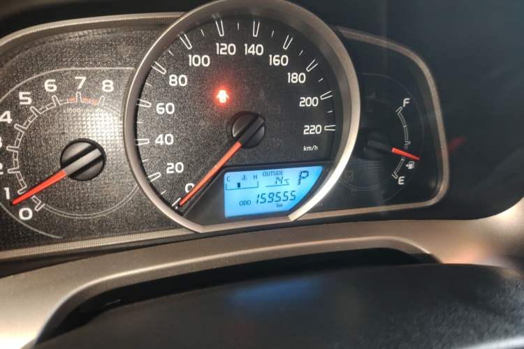 Used Toyota RAV4 2015 2.0L CVT Two-Wheel Drive Fashion Edition