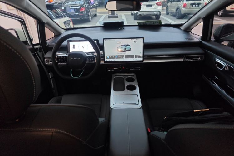 Used AION Y 2022 Plus 70 Smart Edition