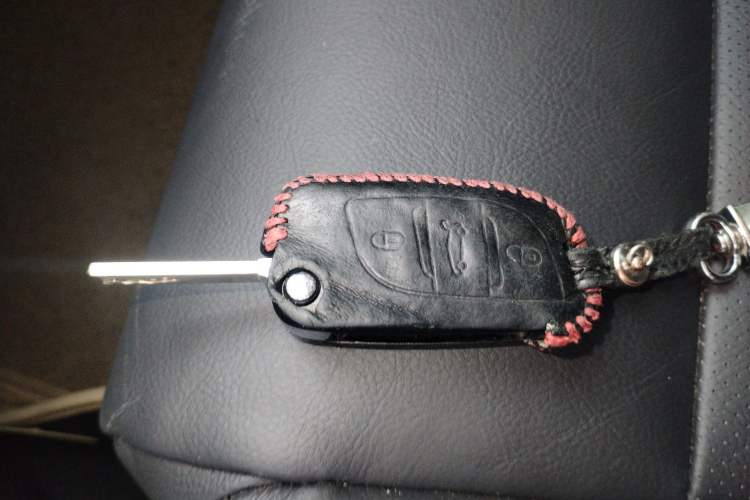 Used Citroen C5 2014 2.0L Automatic Luxury Edition Vehicle Key