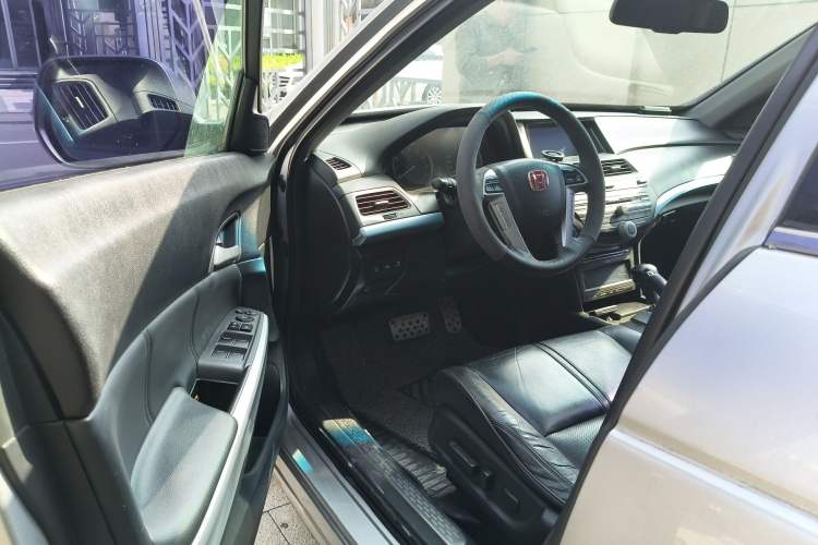 Used Honda Crosstour 2012 2.4L Luxury Edition
