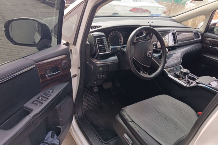 Used Honda Elysion 2016 2.4L Style Edition
