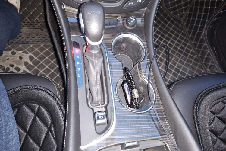 Used Buick Envision 2020 20T Two-Wheel Drive Elite Version
