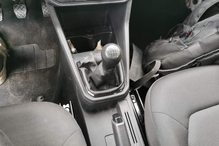 Used Volkswagen Jetta 2017 1.5L Manual Fashion Edition