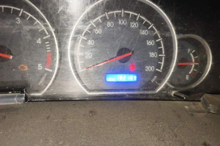 Used JAC Group Sunray 2013 1.9T 4-Series Star Express Odometer Close Up