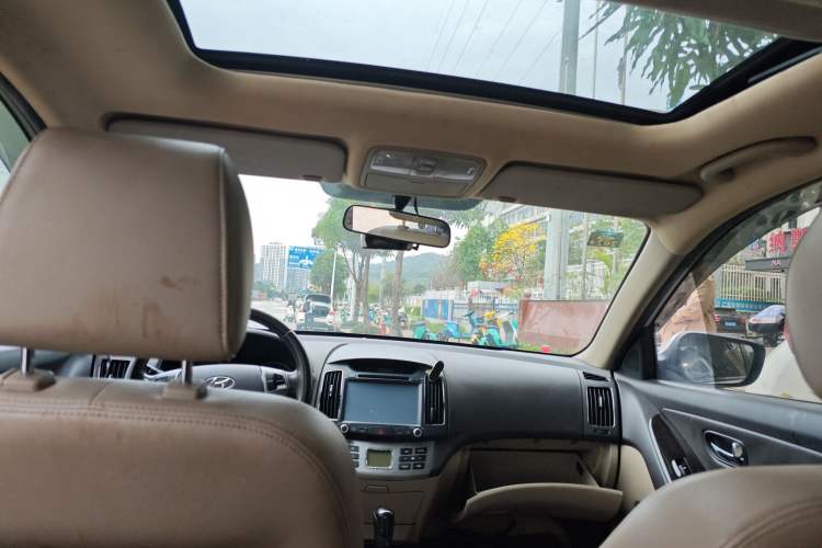 Used Hyundai Celesta 2011 1.6L Automatic Luxury Version