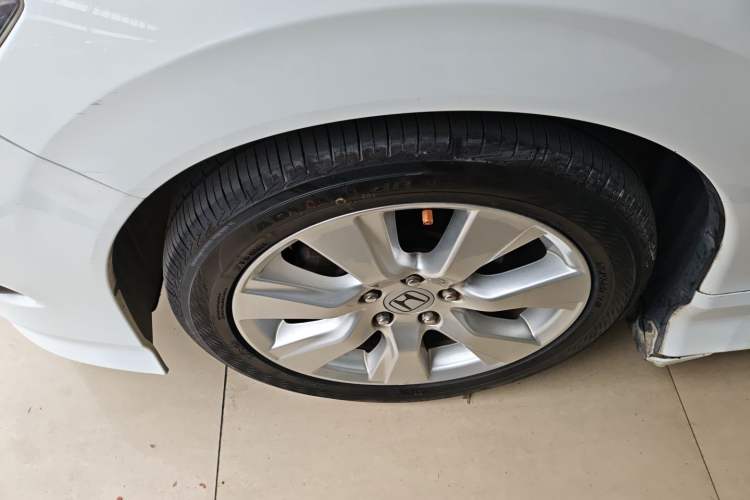 Used Honda Jade 2014 1.8L Automatic Comfort Elite Version 5 Seats
