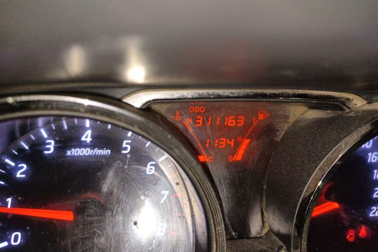 Used Nissan Livina 2013 1.6XL Manual Luxury Edition