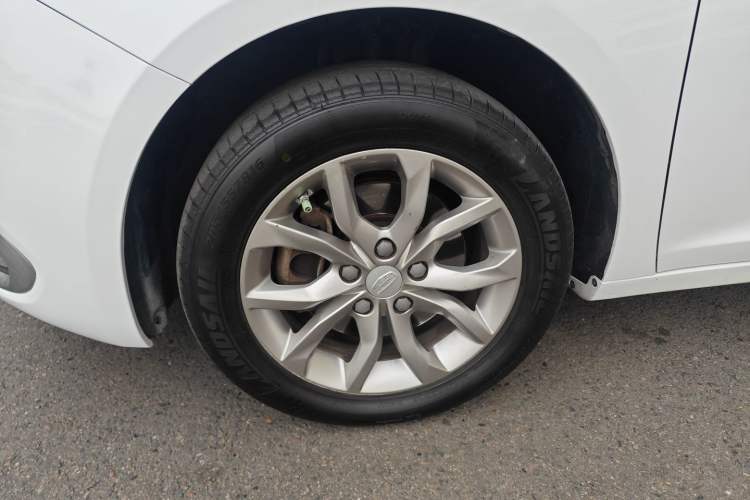 Used Geely Auto Emgrand GL 2017 1.8L DCT Elite Model Exterior 3