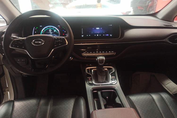 Used GAC Trumpchi M6 2021 270T DCT Prestige Edition (6-seater)