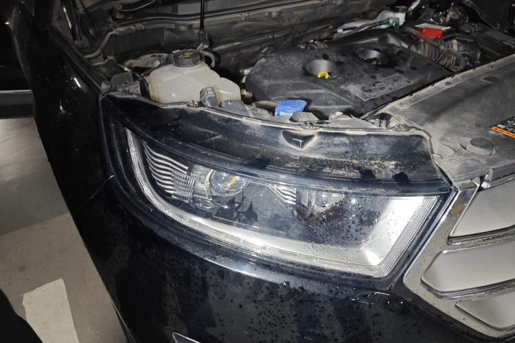 Used Ford Edge 2018 EcoBoost 245 Two-Wheel-Drive Titanium 7-Seater China VI Standard