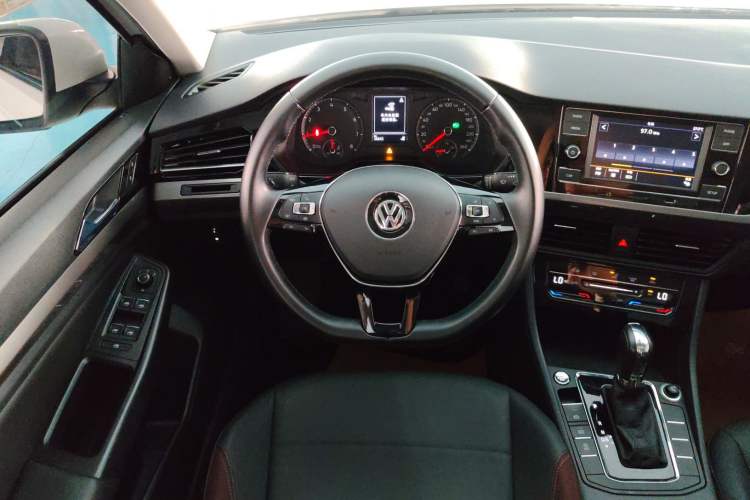 Used Volkswagen Bora 2020 1.5L Automatic Elite Version Steering Wheel