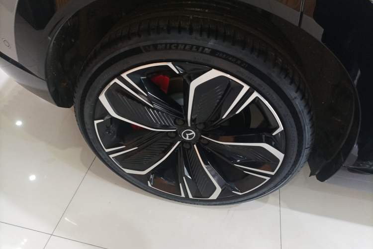 Used Mazda EZ-60 2025 Model Range-Extended 200 Max
