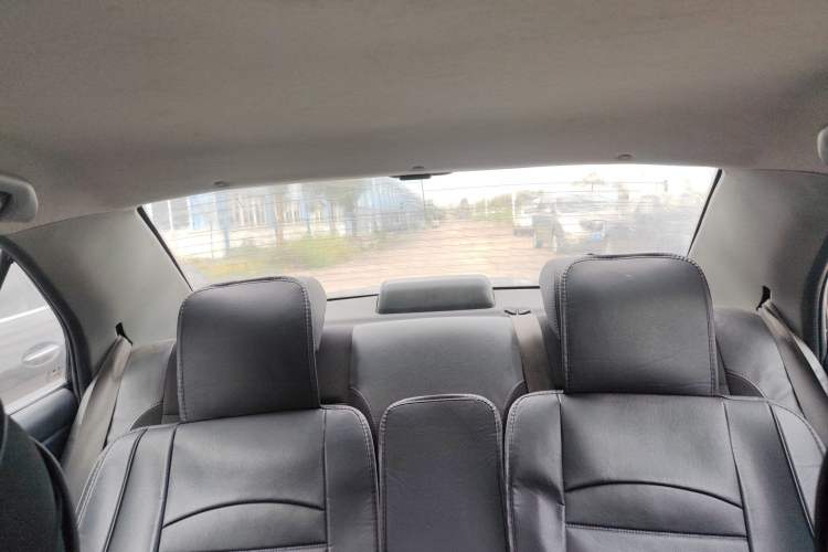 Used Soueast V3 Lingyue 2015 1.5L AMT Happiness Edition