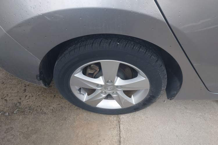 Used Hyundai Elantra (5th Generation / Langdong) 2012 1.6L Manual Fashion Edition
