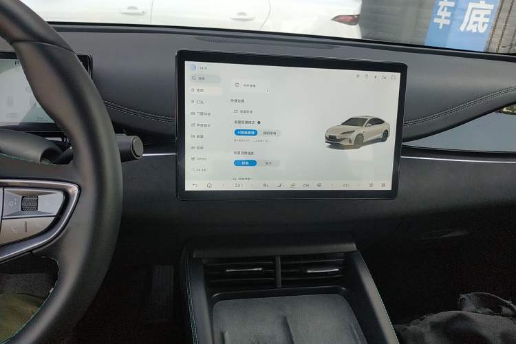 Used BYD Seal 06 New Energy 2025 DM-i Smart Drive 120KM Deluxe Model Audio And AC Panel