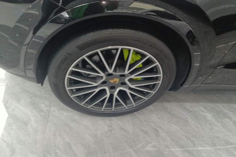 Used Porsche Cayenne E-Hybrid 2023 Cayenne E-Hybrid 2.0T