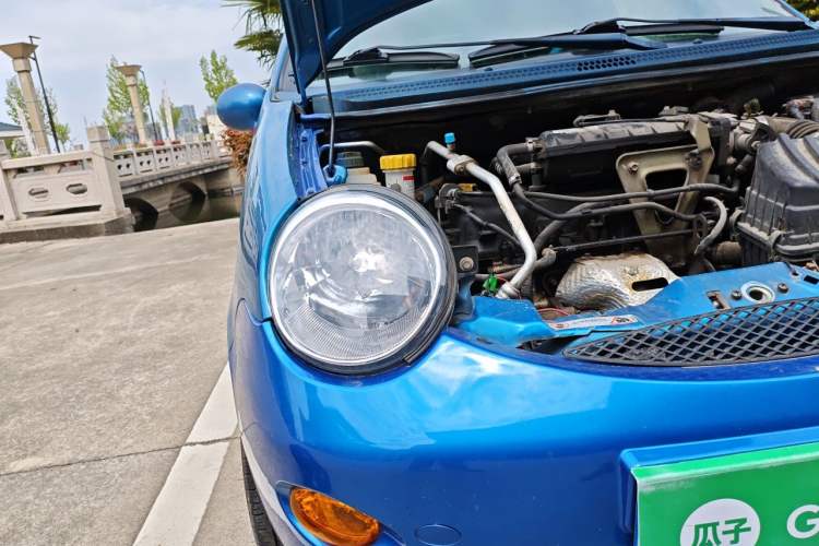 Used Chery QQ3 2012 Fashion Edition 1.0L Manual Champion Version
