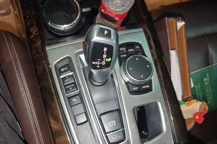 Used BMW X5 2015 xDrive28i
