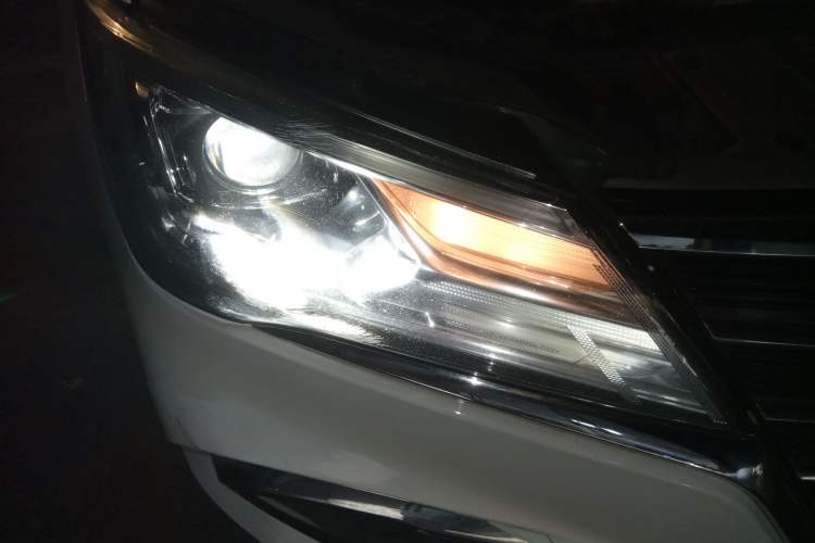 Used Roewe i5 2019 1.5L Automatic 4G Connected Linghao Edition
