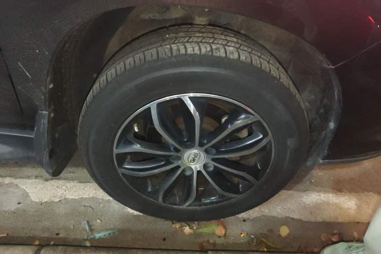 Used BYD S7 2015 2.0T Automatic Prestige Model