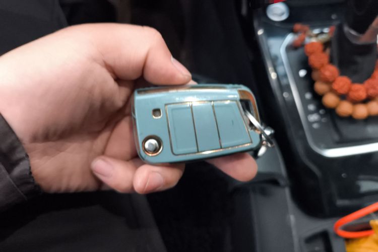 Used Volkswagen T-ROC 2019 280TSI DSG Two-Wheel Drive Comfort Version China VI Standard Vehicle Key