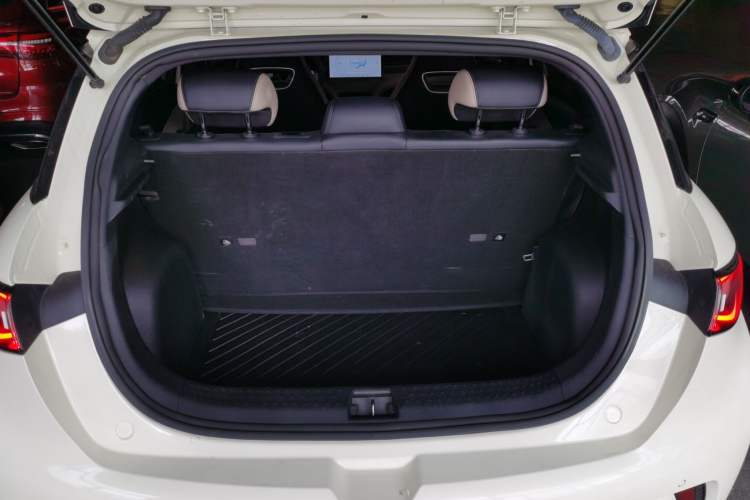 Used BYD Dolphin 2023 420 km Free Version