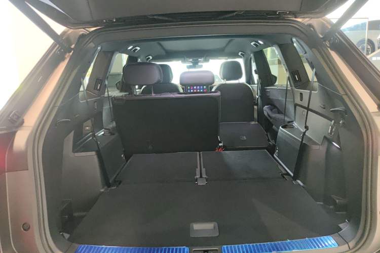 Used Volkswagen Teramont 2025 Tiguan Pro 450TSI Four-Wheel Drive Summit Edition