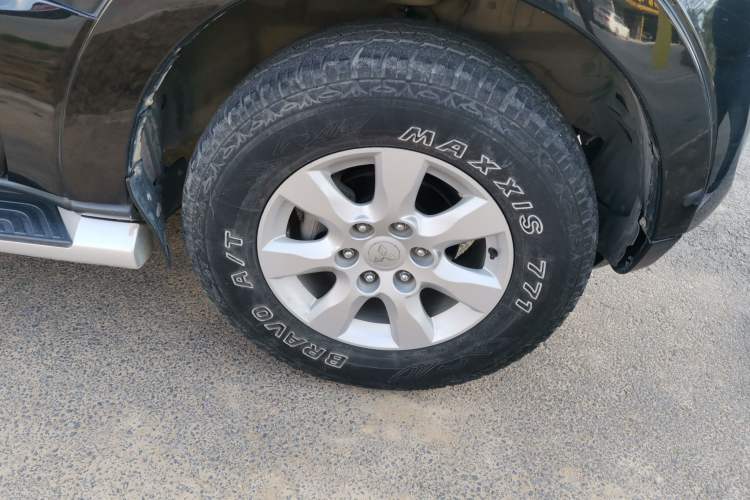 Used Mitsubishi Pajero 2012 3.0L Luxury Edition
