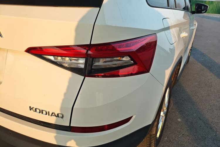 Used Skoda Kodiaq 2018 Facelifted TSI330 5-Seater Two-Wheel-Drive Standard Edition