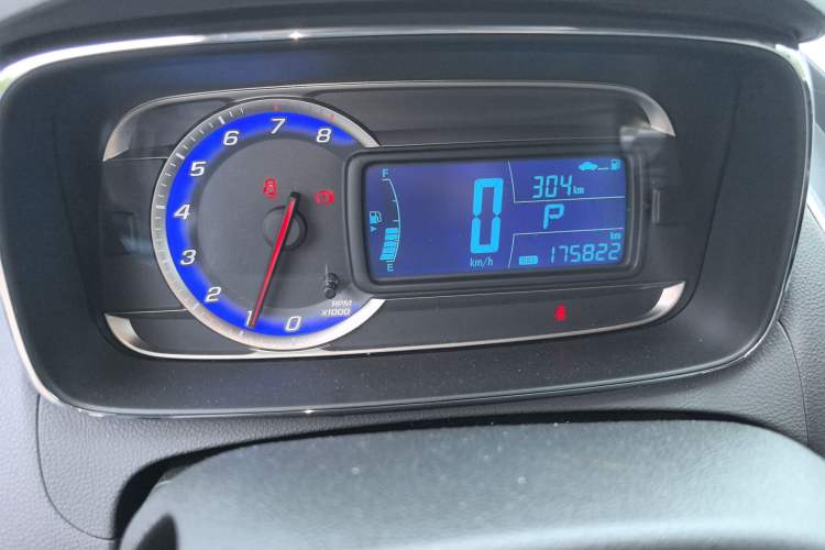 Used Chevrolet Trax 2014 1.4T Automatic Two-Wheel Drive Comfort Version Odometer Close Up