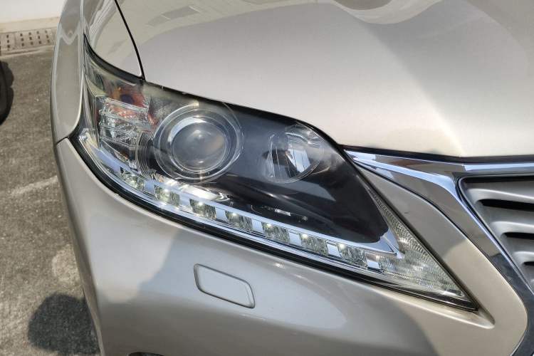 Used Lexus RX Classic 2012 270 Elegant Edition Right Front Headlight