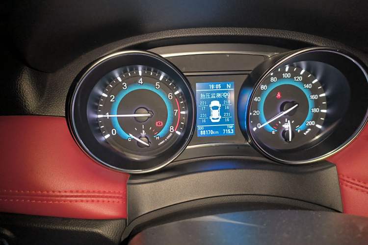 Used Haval H1 2015 1.5L AMT Luxury Model