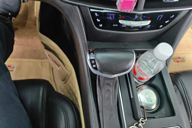 Used Cadillac CT6 2016 28T Luxury Model Gear Lever